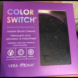 Color Switch Instant Brush cleaner